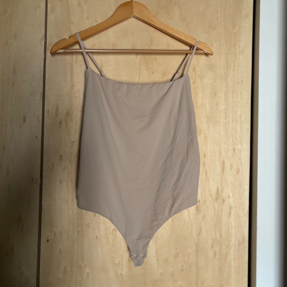 SKIMS Spaghetti Strap Bodysuit 2X